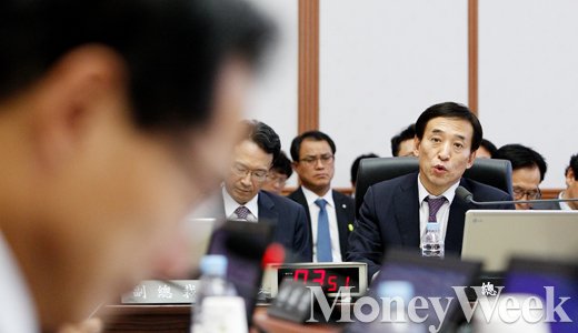 [MW사진] 이주열 한은 총재, 