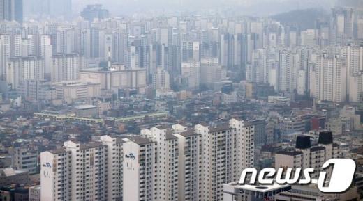 서울 아파트 불법개조 여전히 '성행'… 