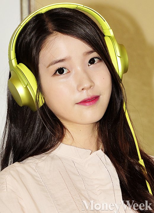 '아이유 장기하' '유애나' /사진=임한별 기자