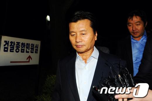 '심학봉' 지난 2일 대구지방검찰청에서 조사를 받고 돌아가는 심 의원. /사진=뉴스1