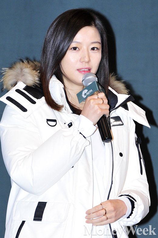 전지현, 아들이라니…둘중 한명만 닮아도 외모는 '끝판왕'