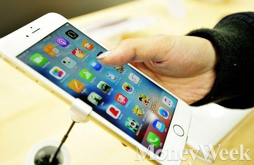 아이폰6S. /사진=임한별 기자