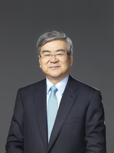 조양호 한진 회장·임원진, 청년희망펀드에 30억 기부