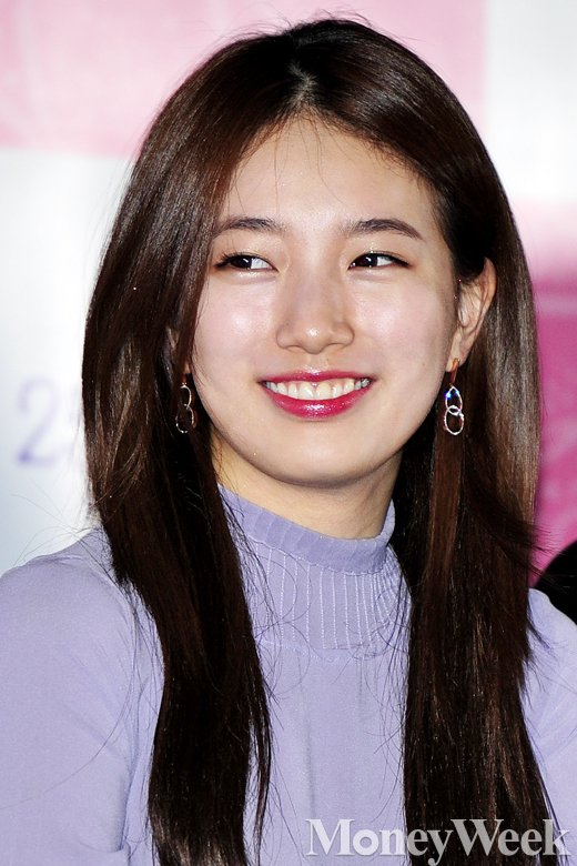 [MW사진] 도리화가 배수지, '미소 활짝'