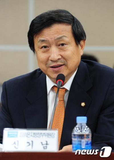'신기남 의원' /사진=뉴스1DB