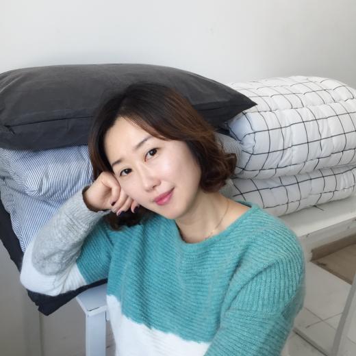“북유럽 감성 제품으로 단골 잡아요”