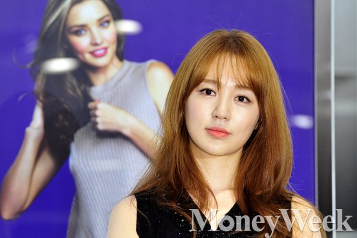 [MW사진] 짧은 사과 윤은혜, '대중 마음 돌릴 수 있을까?'