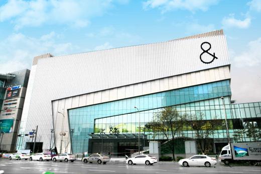 AK& 수원점, 한국색채대상 최우수상 수상