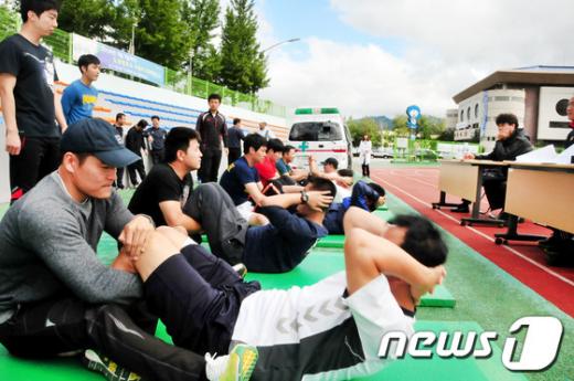 '윗몸일으키기 요통' /자료사진=뉴스1