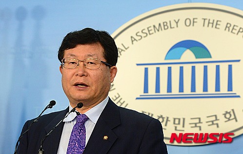 '권노갑 탈당' 더불어민주당 설훈 의원. /자료사진=뉴시스