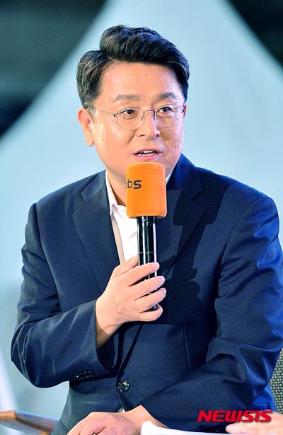 '이철희 더불어민주당' '이철희' 20일 더불어민주당에 공식 입당한 이철희 두문정치전략연구소 소장. /자료사진=뉴시스