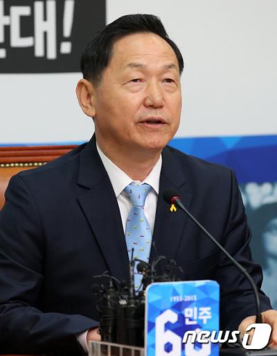'김상곤 문재인' 김상곤 전 경기도교육감. /자료사진=뉴스1