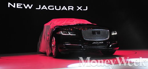 [MW사진] 베일 벗는 재규어 뉴 XJ