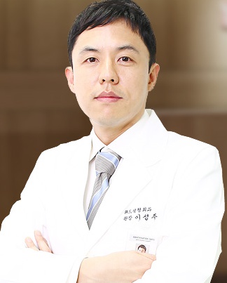 [이성주 원장의 쌍꺼풀 미인STORY⑩] 시원하고 또렷한 눈매 비결은 무흉앞트임술 눈성형에 있어