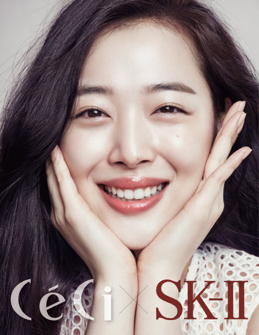 설리 민낯 화보 공개, 