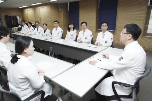 성인 남자 발생률 5% 지루성두피염, 원인은 '면역력'