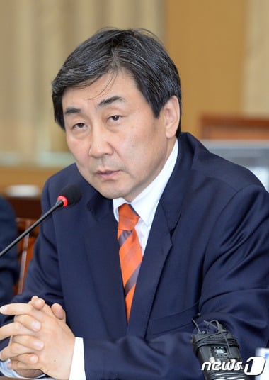 이종걸 더민주 전 원내대표가 5일 문재인 전 대표에 대한 심경을 전했다. /사진=뉴스1