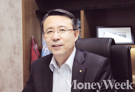 홍근석 우리은행 동부이촌동지점장. /사진=서대웅 기자