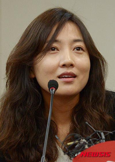 새누리당 임윤선 비대위원이 오늘(3일) 오전 서울 여의도 새누리 당사에서 열린 비상대책위원회에서 발언을 하고 있다. /사진=뉴시스