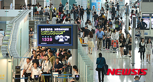 인천공항 사고. 인천공항에서 랜딩기어 문제로 화물기가 비상착륙했다. /자료사진=뉴시스