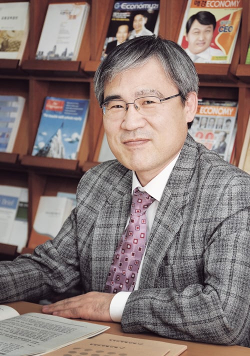 이장균 현대경제연구원 수석연구위원. /사진제공=이장균 연구위원