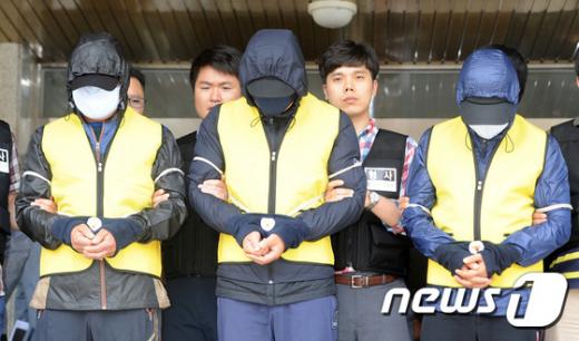 성폭행 피의자 검찰 송치, 피의자들 