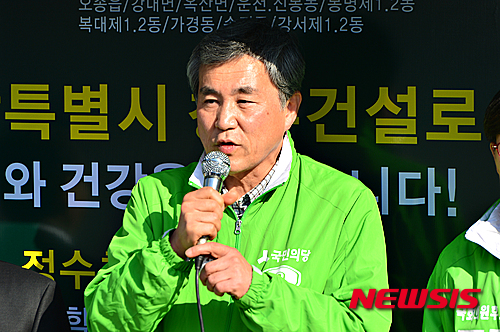 김수민 의원 '리베이트' 의혹에 대해 이상돈 국민의당 최고위원이 의견을 밝혔다. /자료사진=뉴시스