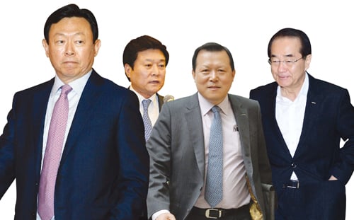 신동빈 롯데그룹 회장, 소진세 롯데그룹 대외협력단장, 황각규 롯데정책본부 사장, 이인원 롯데그룹 부회장(왼쪽부터). /사진=뉴스1 이광호, 고성준, 송원영 기자, 뉴시스 장세영 기자