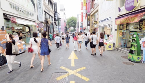 명동 상가. /사진=머니투데이 DB