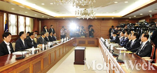김해공항 확장 후속조치 관계장관회의가 오늘(22일) 서울 종로구 정부서울청사에서 개최됐다. /사진=임한별 기자