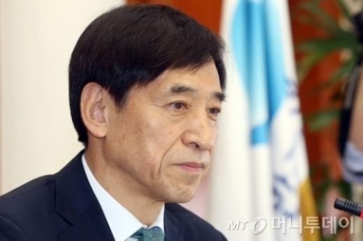 이주열 한국은행 총재. /자료사진=머니투데이DB