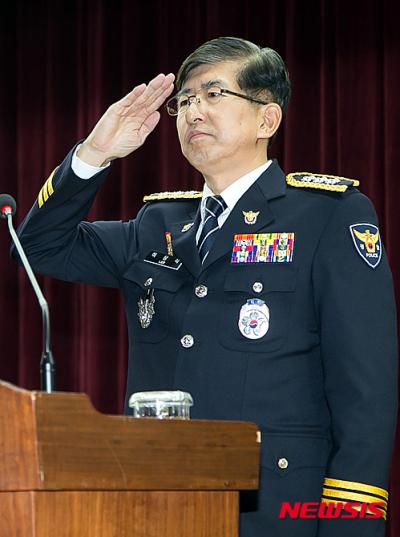 장신중. 이상식 부산경찰청장. /자료사진=뉴시스