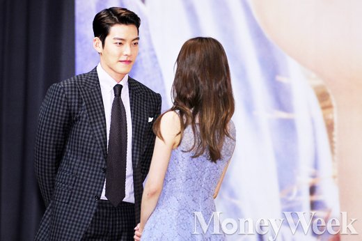 [MW사진] '함부로 애틋하게' 김우빈, 수지 향한 진지한 눈빛
