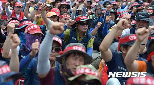 건설노조 총파업. 오늘(6일)부터 건설노조원들이 서울광장에서 총파업 집회를 이어가고 있다. /사진=뉴시스