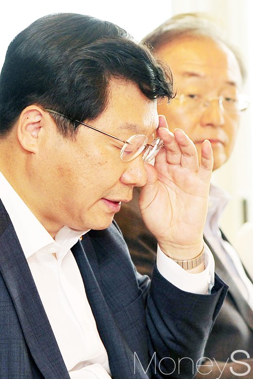 [머니S포토] 주형환 장관 