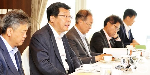 [머니S포토] 주형환, '2017 아셈경제장관회의' 준비 돌입