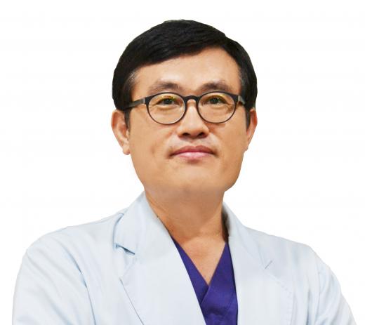 [홍성재 박사의 탈모 의학⑤] 피지와 지루성피부염 탈모 7가지 이야기