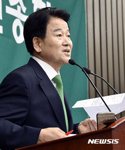개성공단. 사진은 정동영 국민의당 의원. /자료사진=뉴시스