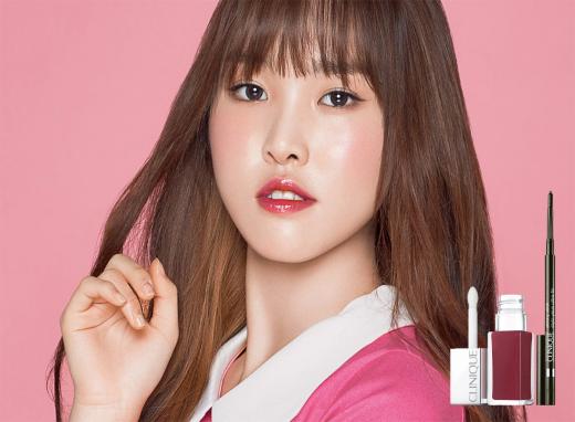 '여자친구'처럼…크리니크, 홀리데이 핑크 메이크업 제안