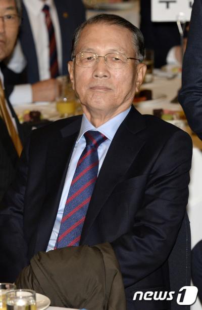 [국회 2차 청문회] 김기춘, 취재진 질문에 묵묵부답(속보)