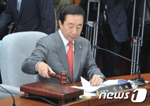 [국회 2차 청문회] 불출석증인 10명, 동행명령장 발부(속보)