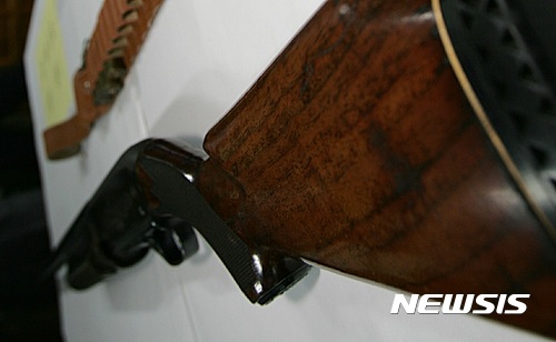 엽총 사고. 11일 오후 서울 중랑구 묵동에서 엽총 사고가 발생했다. 경찰에 압수된 엽총. /자료사진=뉴시스