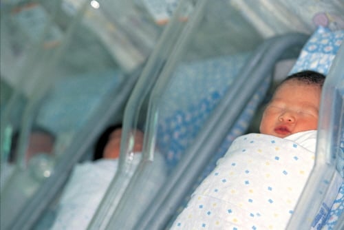 임신기간 짧은 임산부 자폐아 출산율↑…엽산 결핍 예방해야