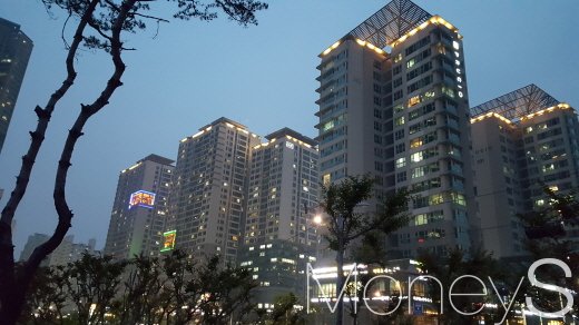 서울 구로구 신도림동의 푸르지오 오피스텔. /사진=김창성 기자