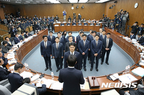 청문회 생중계. 지난주 열린 국회 박근혜 최순실 게이트 국조특위 2차 청문회. /자료사진=뉴시스