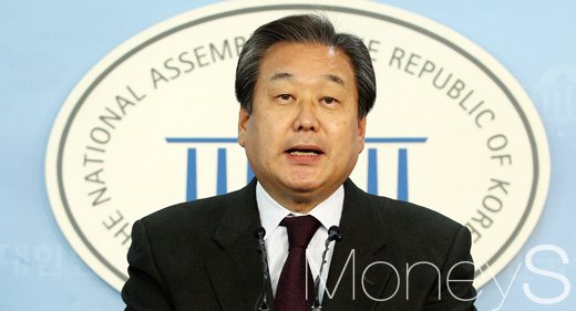 [새누리 비박계 집단 탈당] 김무성 