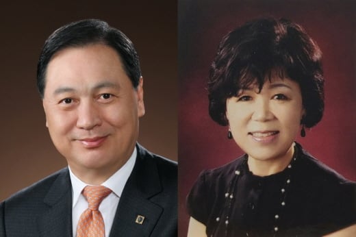 블랙야크 강태선 회장 부부, '1억 이상 기부' 아너 새해 '1호'