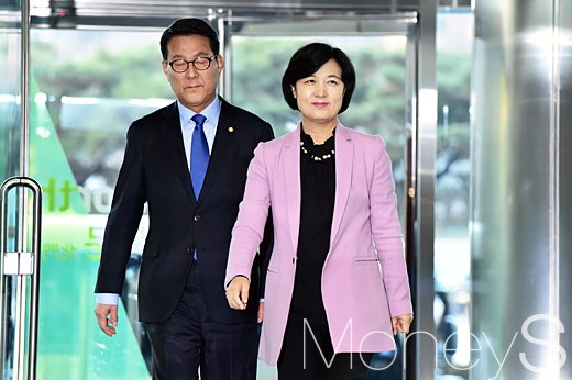 [머니S포토] 경제계 신년인사회 참석한 추미애 더불어민주당 대표