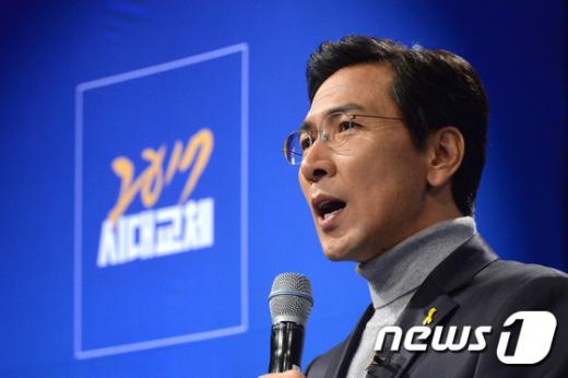 박원순 대선 불출마. 사진은 안희정 충남도지사. /자료사진=뉴스1