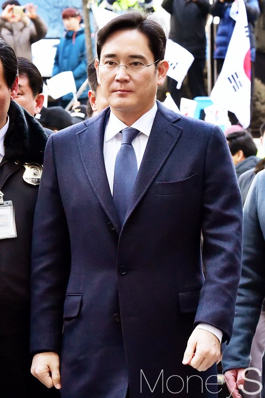 [머니S포토] 두번째 영장실질심사 이재용, '구속여부 결정되나?'